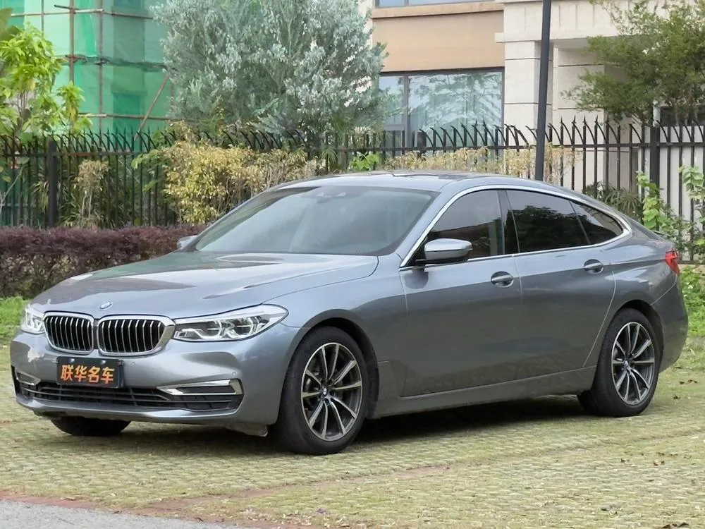 BMW 6-Series GT 630i Luxury, 2020 — фото 1