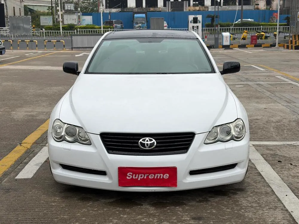 Toyota Reiz, 2008