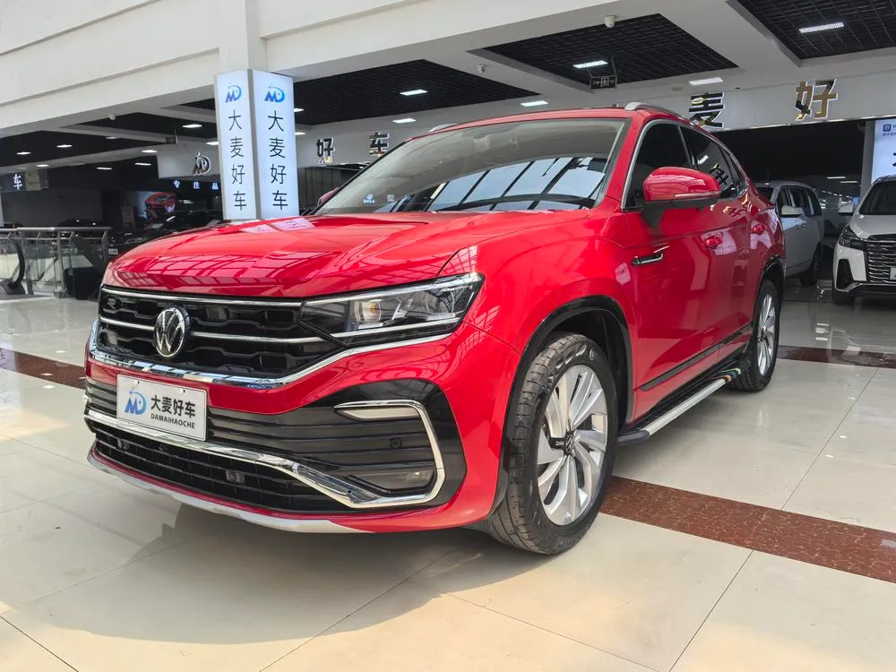 Volkswagen Tayron X 330TSI 2WD Premium Smart Connected Edition, 2020 — фото 1