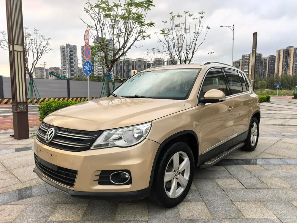 Фольксваген Tiguan 1.8TSI Auto 4WD Style Edition, 2012 — фото 1