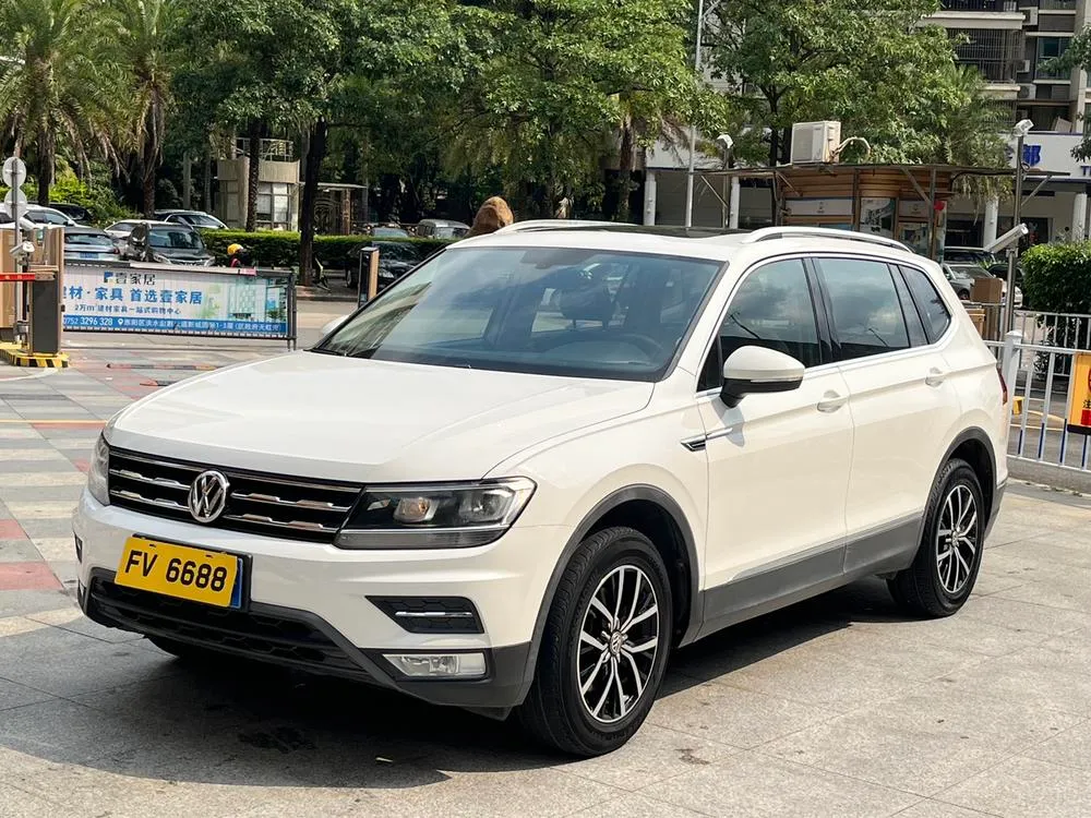 Volkswagen Tiguan L, 2017