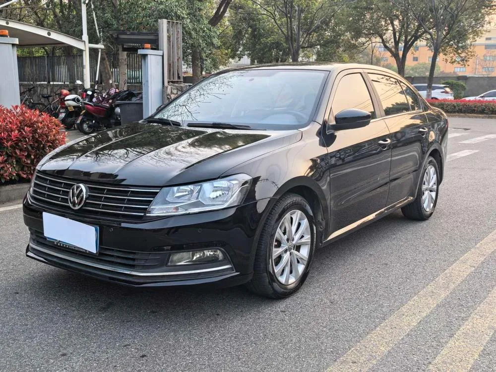 Volkswagen Lavida 230TSI DSG Comfort Edition, 2017 — фото 1