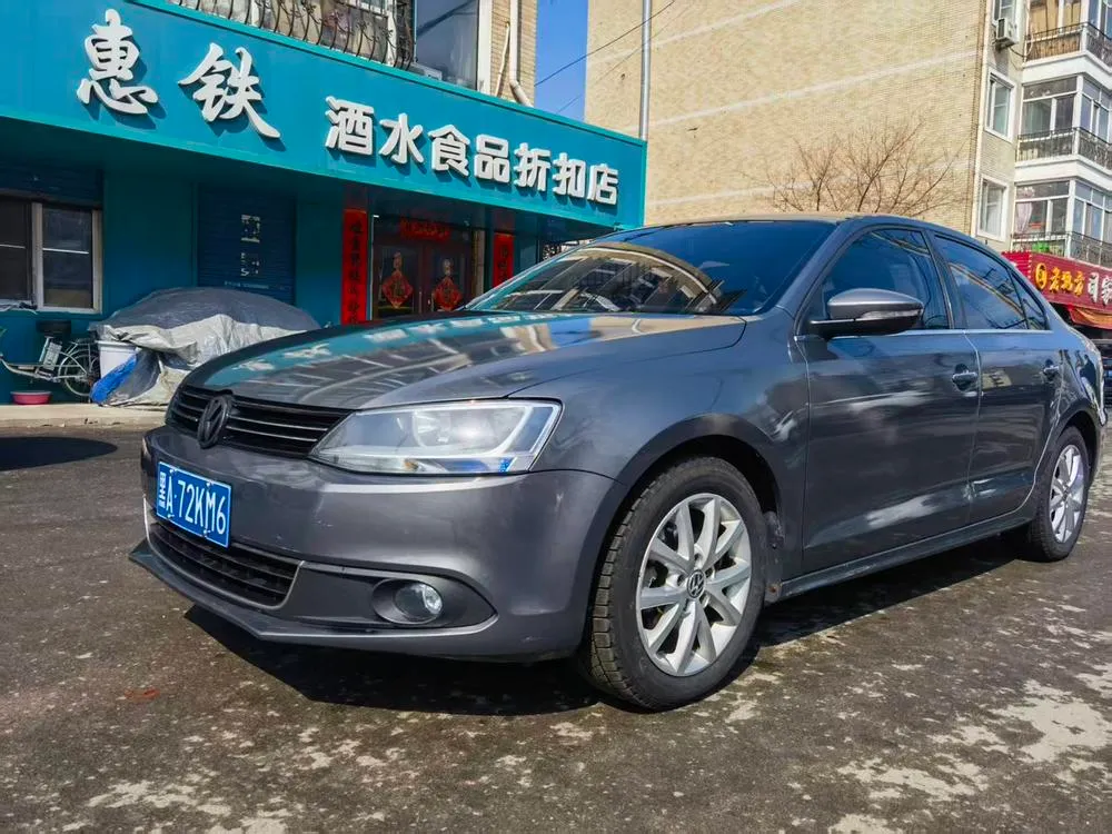 Volkswagen Sagitar, 2012