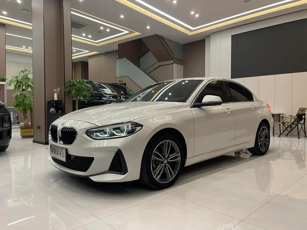 BMW 1-Series, 2023