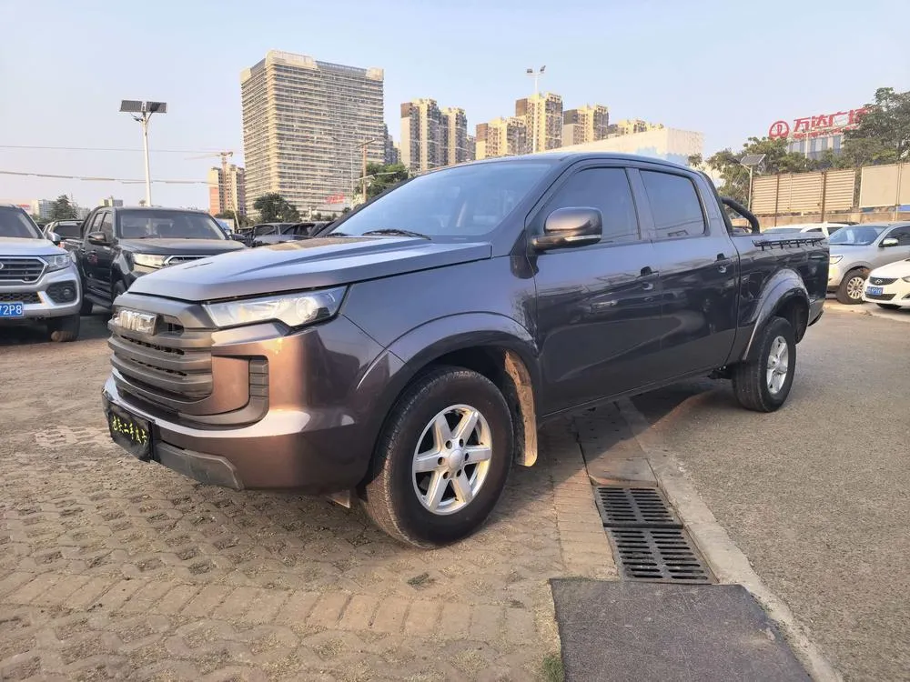 JMC Bao Dian 2.5T Manual Diesel 2WD Edition LWB Cargo Box, 2023 — фото 1