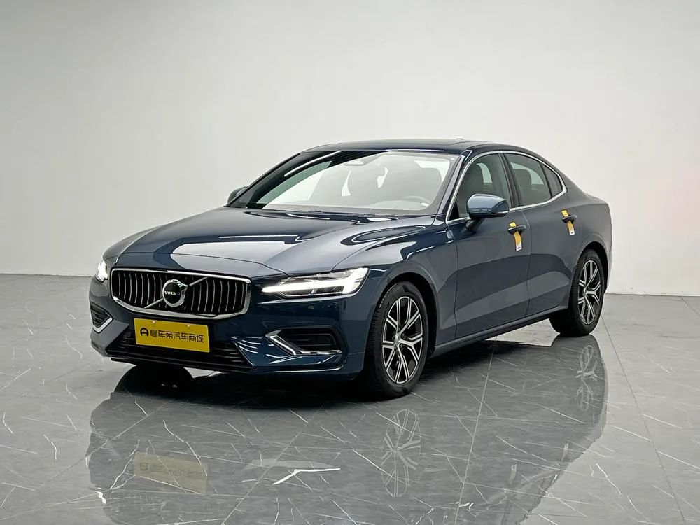 Volvo S60, 2023