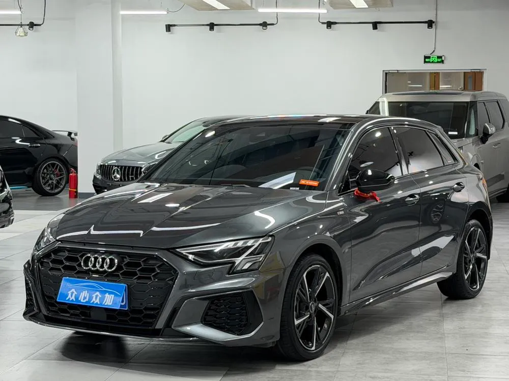 Audi A3 Sportback 35 TFSI Fashion Sport Version, 2024 — фото 1