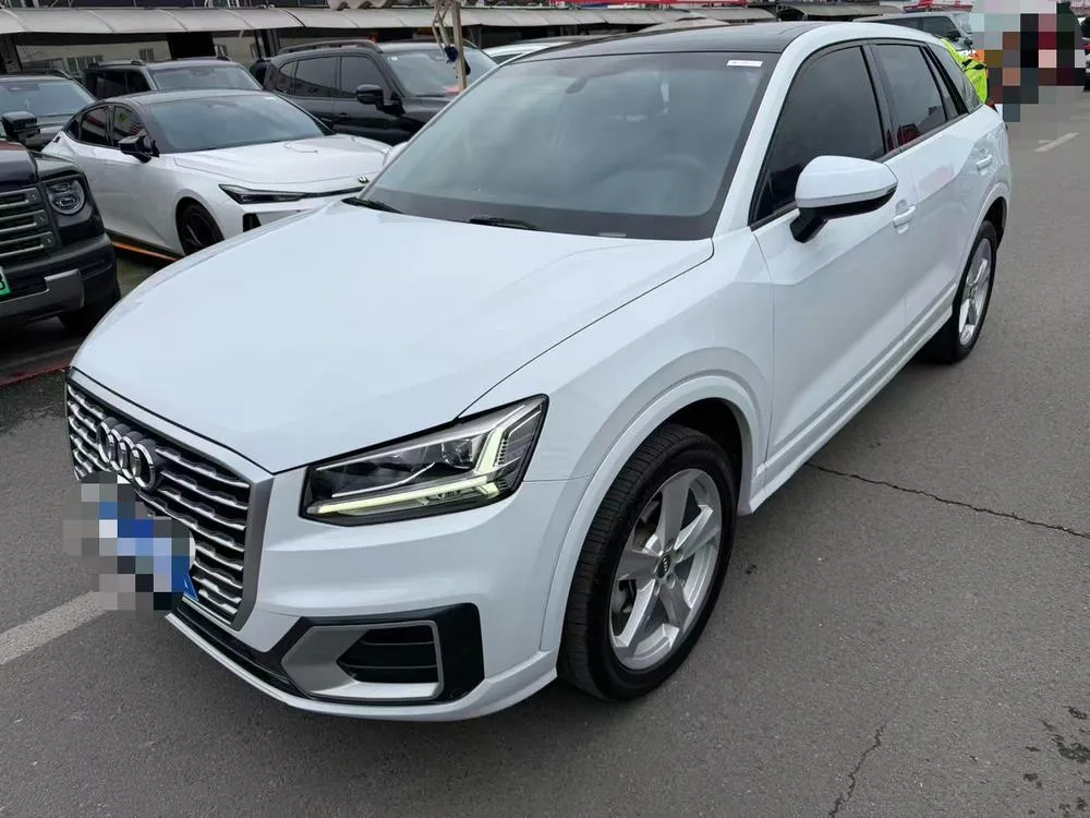 Audi Q2L, 2020