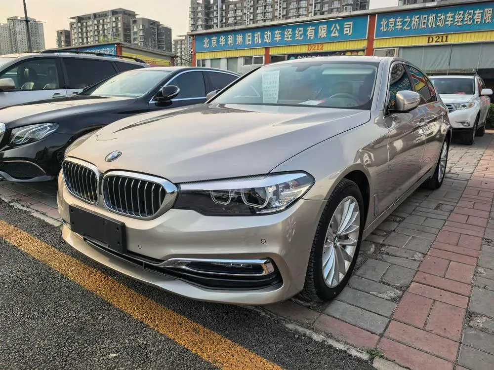 BMW 5-Series, 2019