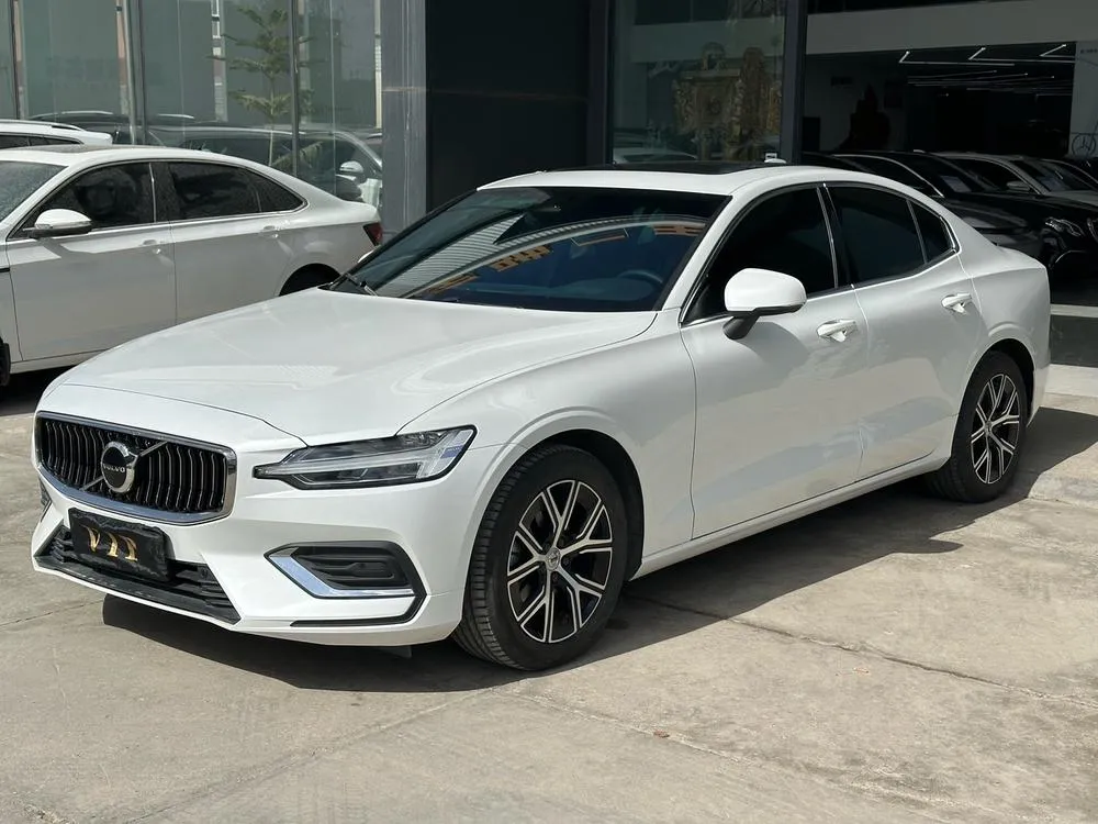Volvo S60, 2025