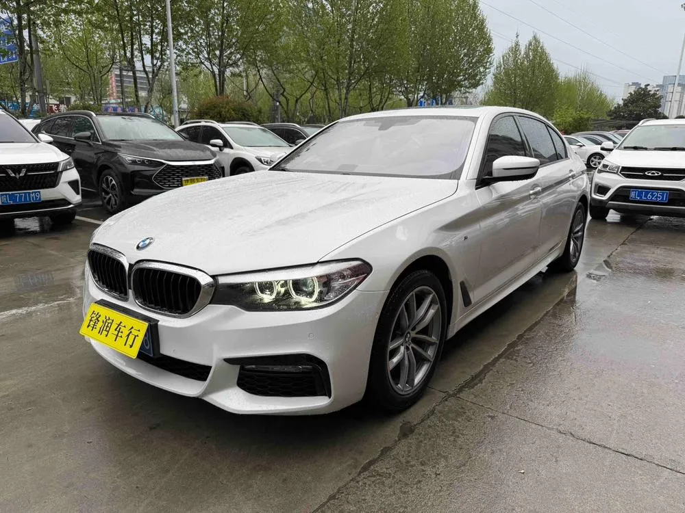 BMW 5-Series, 2018