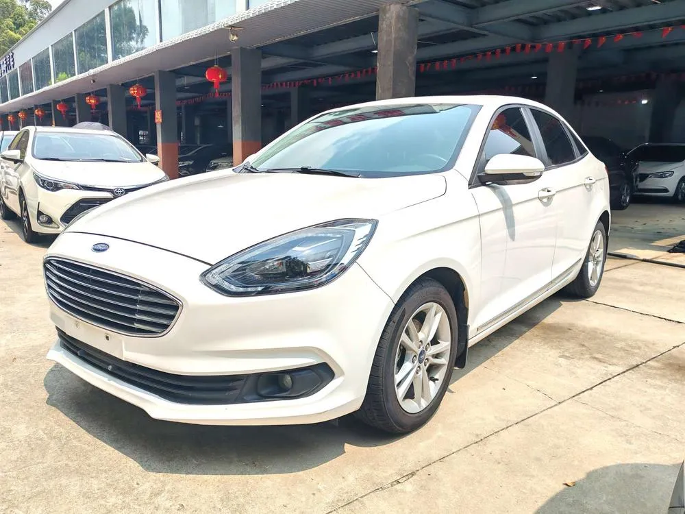 Ford Escort Facelift 1.5L Auto Joy Version CN5, 2019 — фото 1