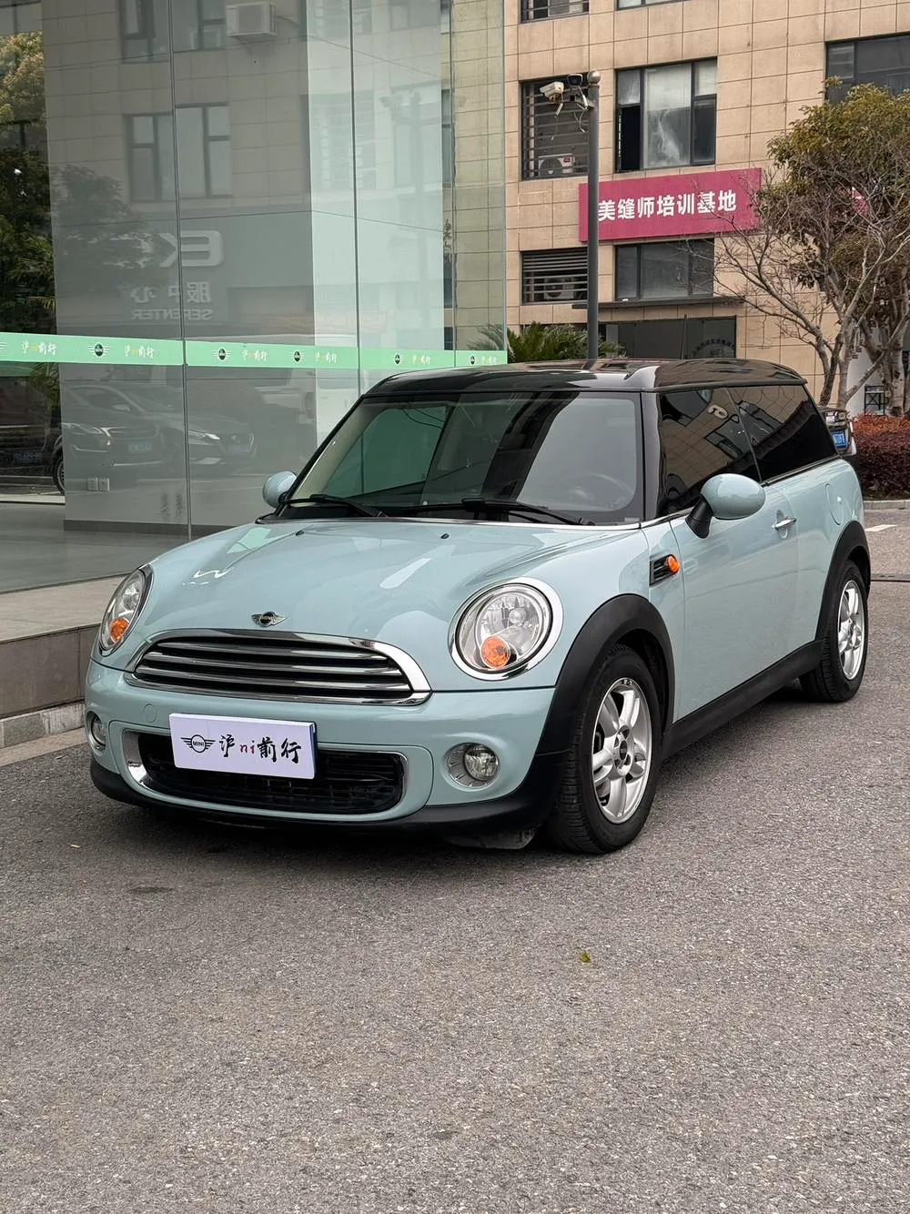 MINI CLUBMAN, 2011