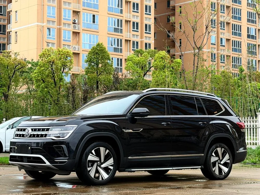 Volkswagen Teramont 330TSI 2WD Supreme Luxury Edition, 2022 — фото 1