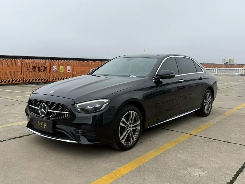 Mercedes-Benz E-Class, 2022