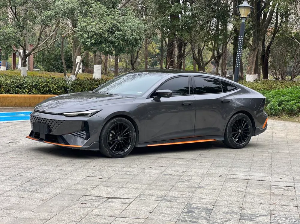 Changan UNI-V, 2024