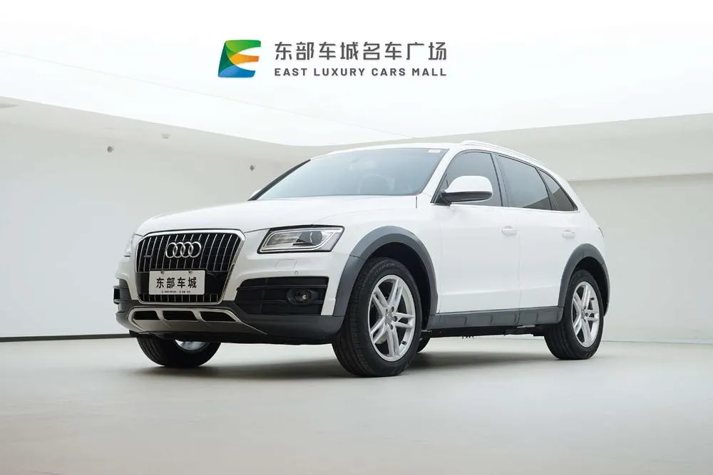 Audi Q5 Edition 40 TFSI Version, 2018 — фото 1