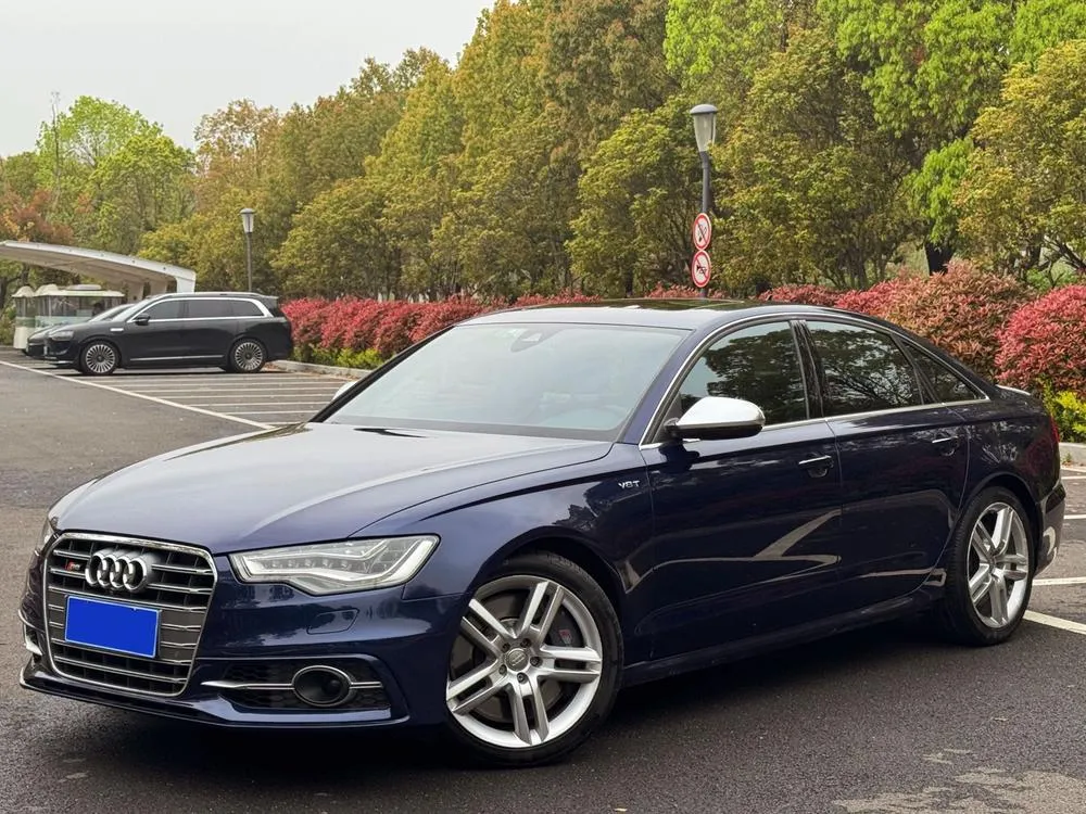 Audi S6 S6 4.0TFSI, 2013 — фото 1