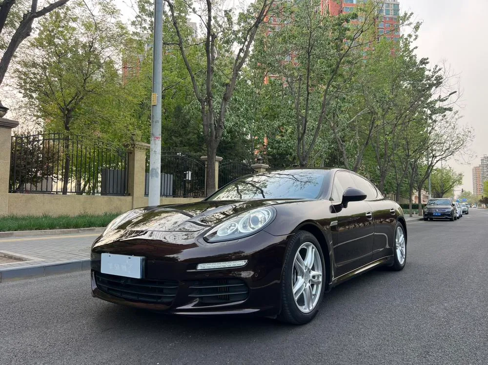 Porsche Panamera, 2014