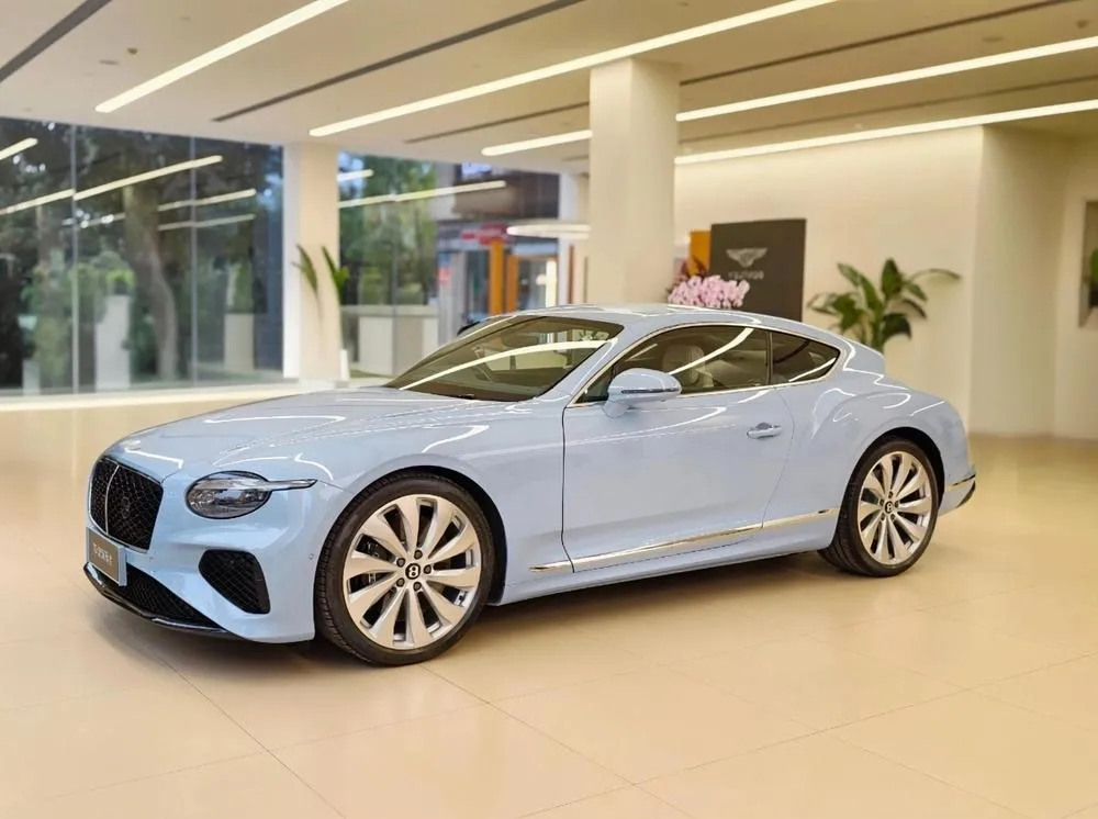 Bentley Continental, 2024
