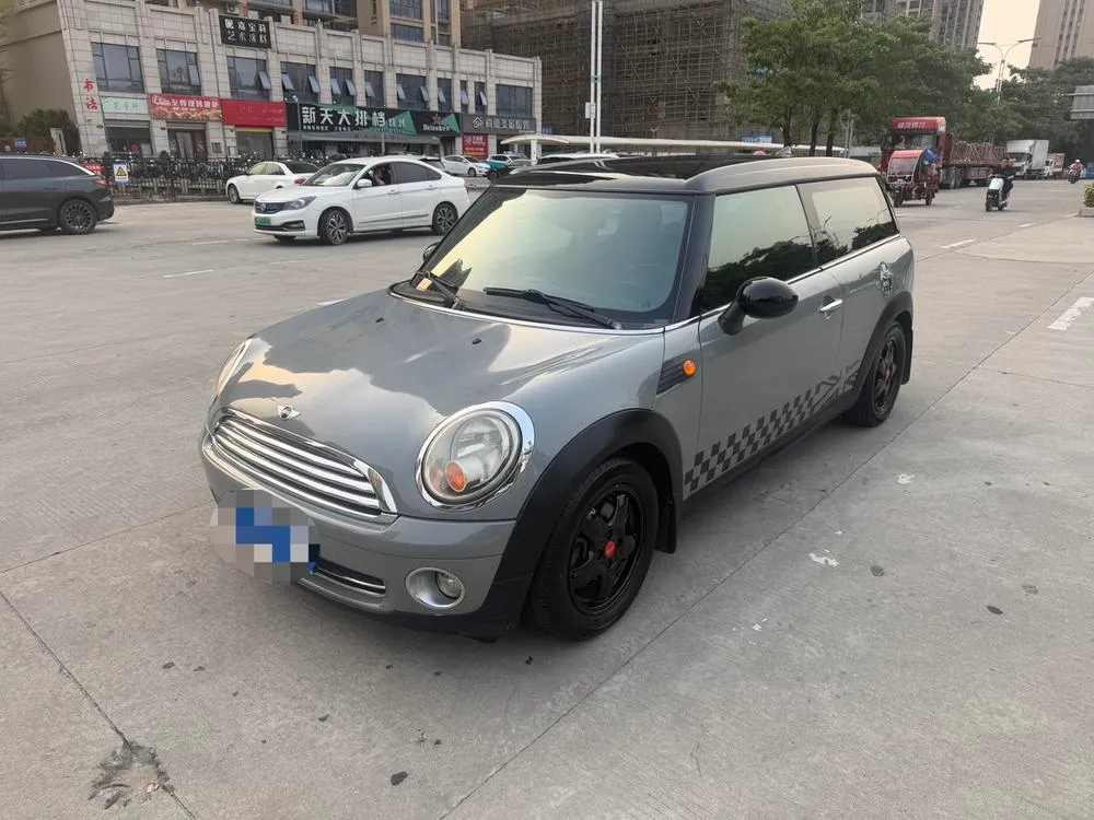 MINI CLUBMAN, 2010