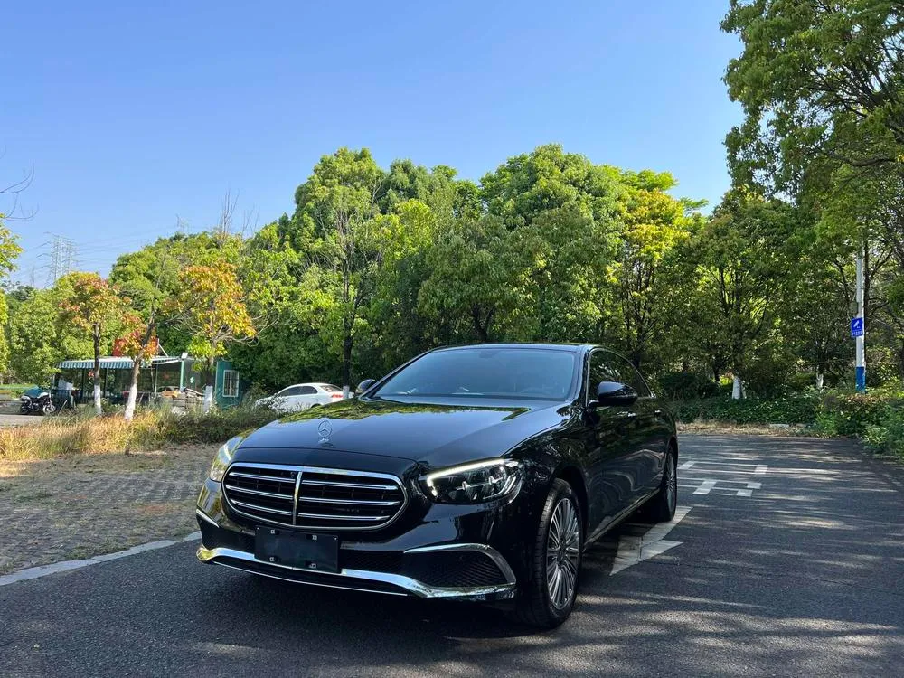 Mercedes-Benz E-Class, 2023