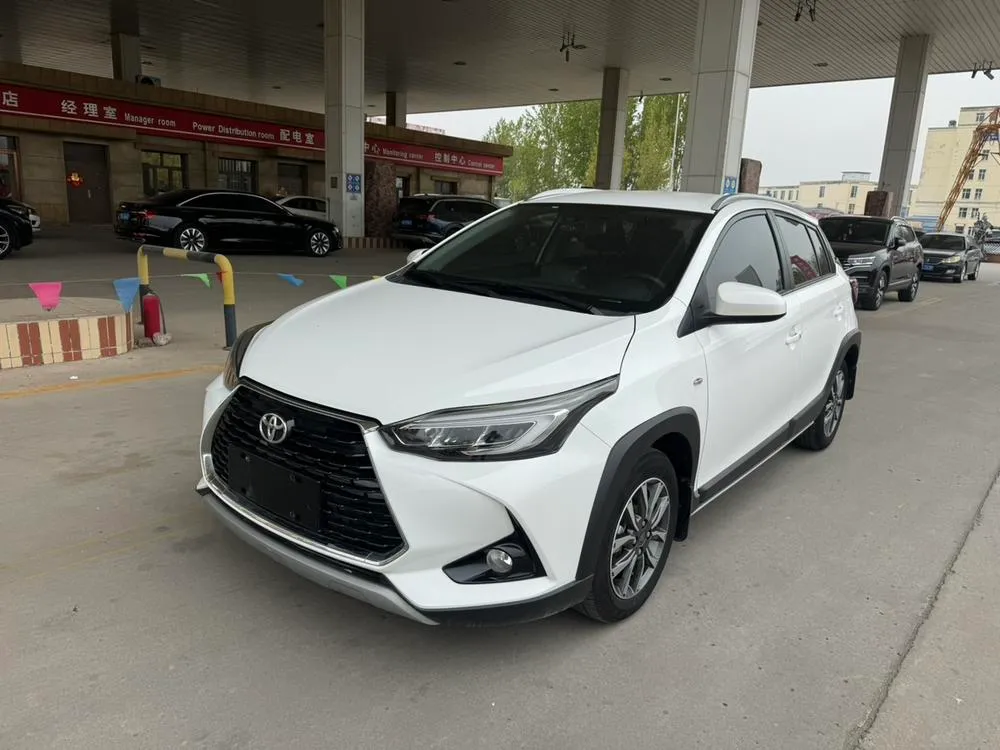 Toyota Yaris L, 2022