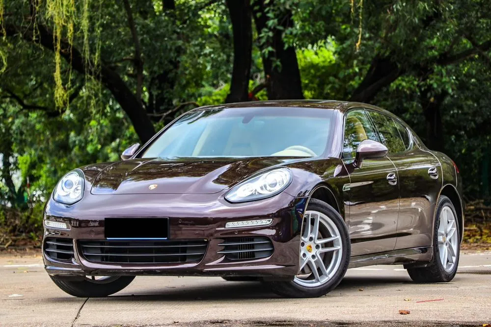 Porsche Panamera, 2016