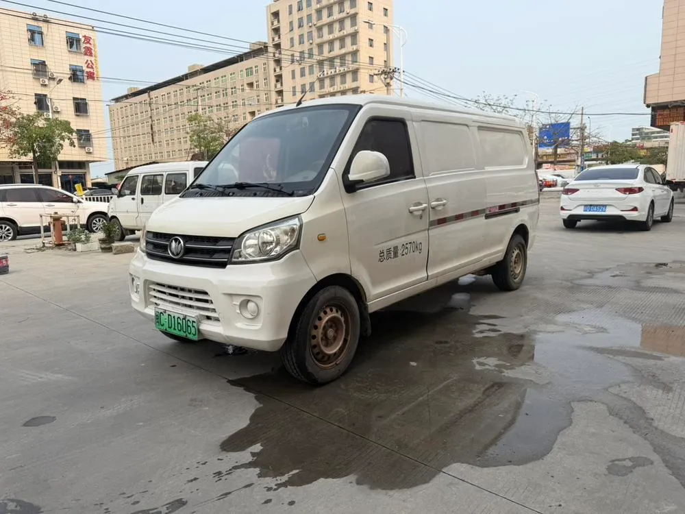 Xinlongma Keyton M70 EV, 2021