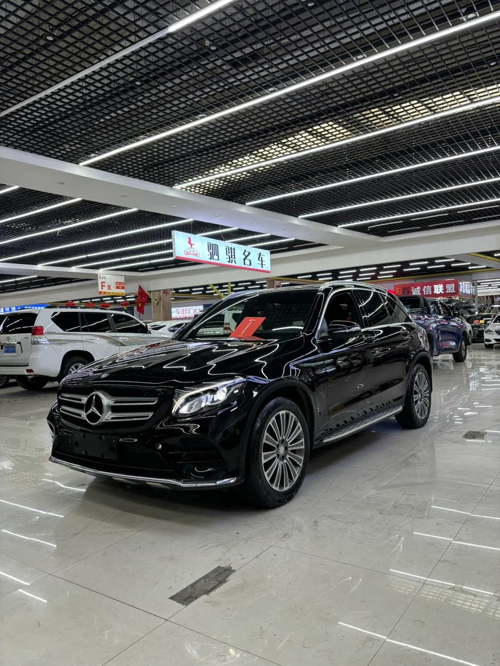 Mercedes-Benz GLC GLC 260 4MATIC Version, 2016 — фото 1