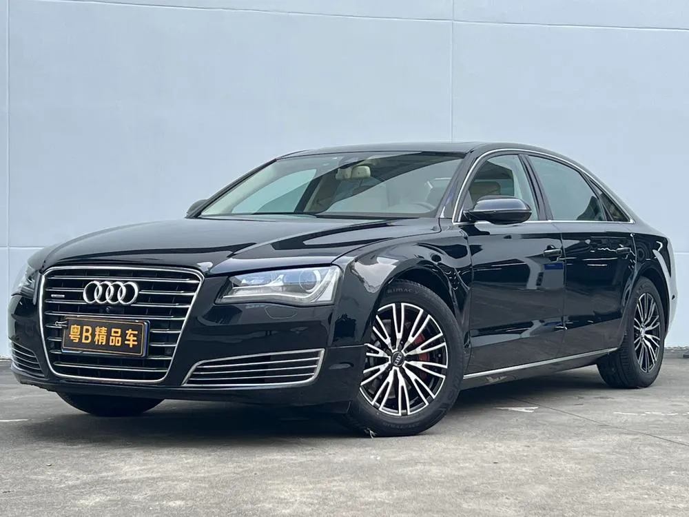 Audi A8, 2012