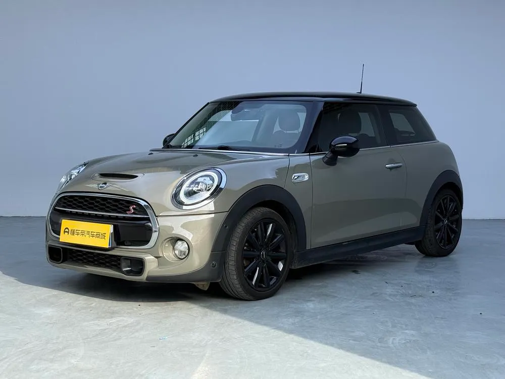 MINI MINI, 2018