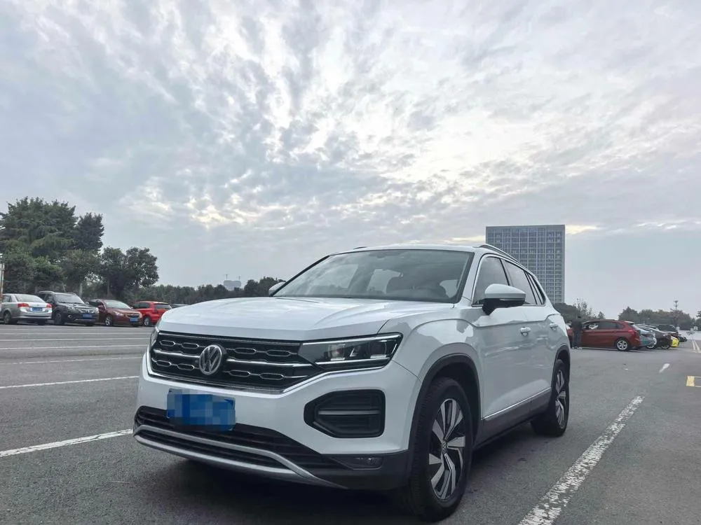 Volkswagen Tayron 330TSI 2WD Luxury Version CN6, 2019 — фото 1