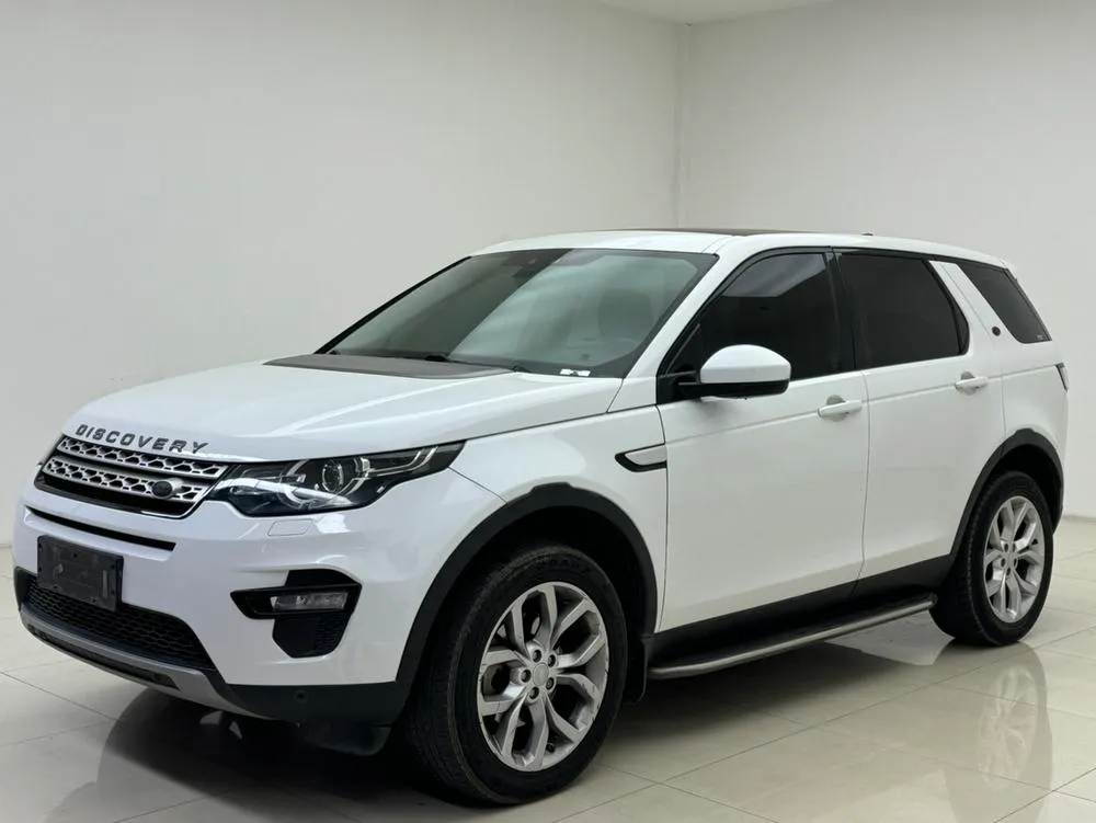 Land Rover Discovery Sport 2.0T HSE, 2017 — фото 1