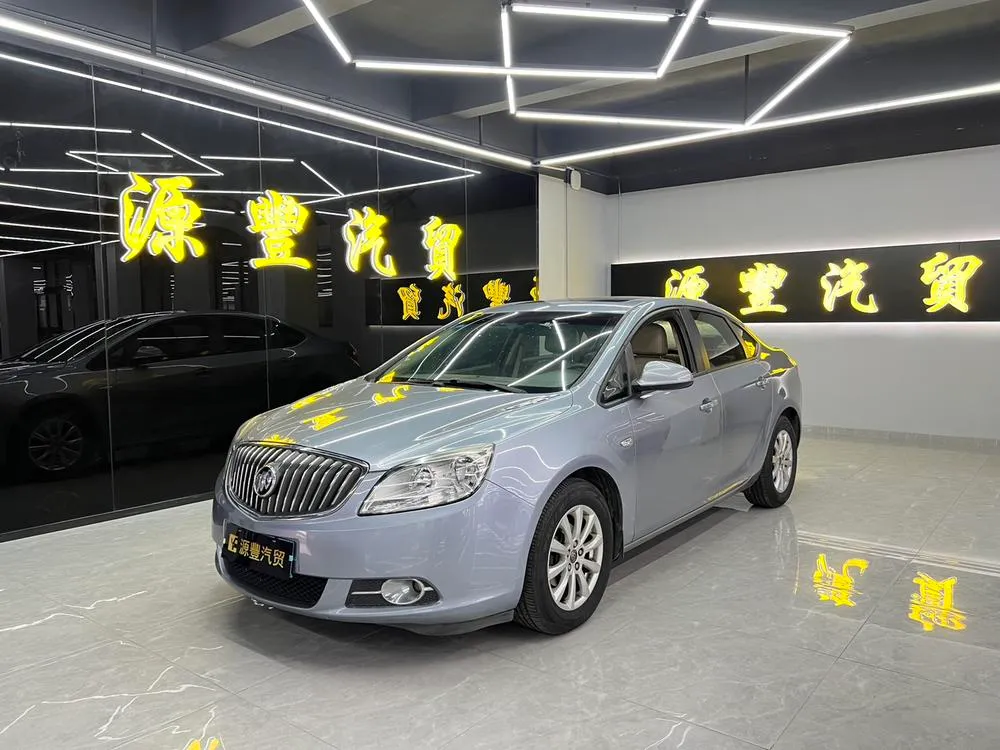 Buick Excelle, 2013