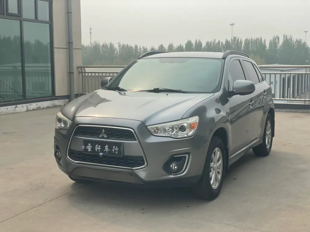 Mitsubishi ASX 2.0L CVT 2WD Luxury Edition, 2013 — фото 1