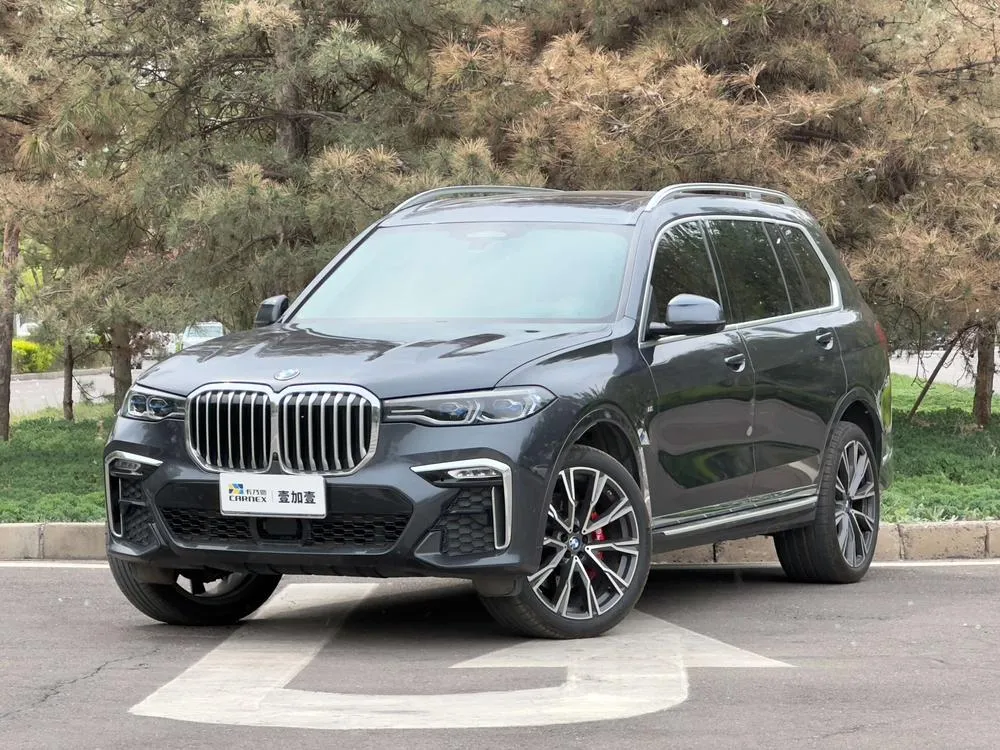 BMW X7 Facelift xDrive40i Version M Sport, 2021 — фото 1