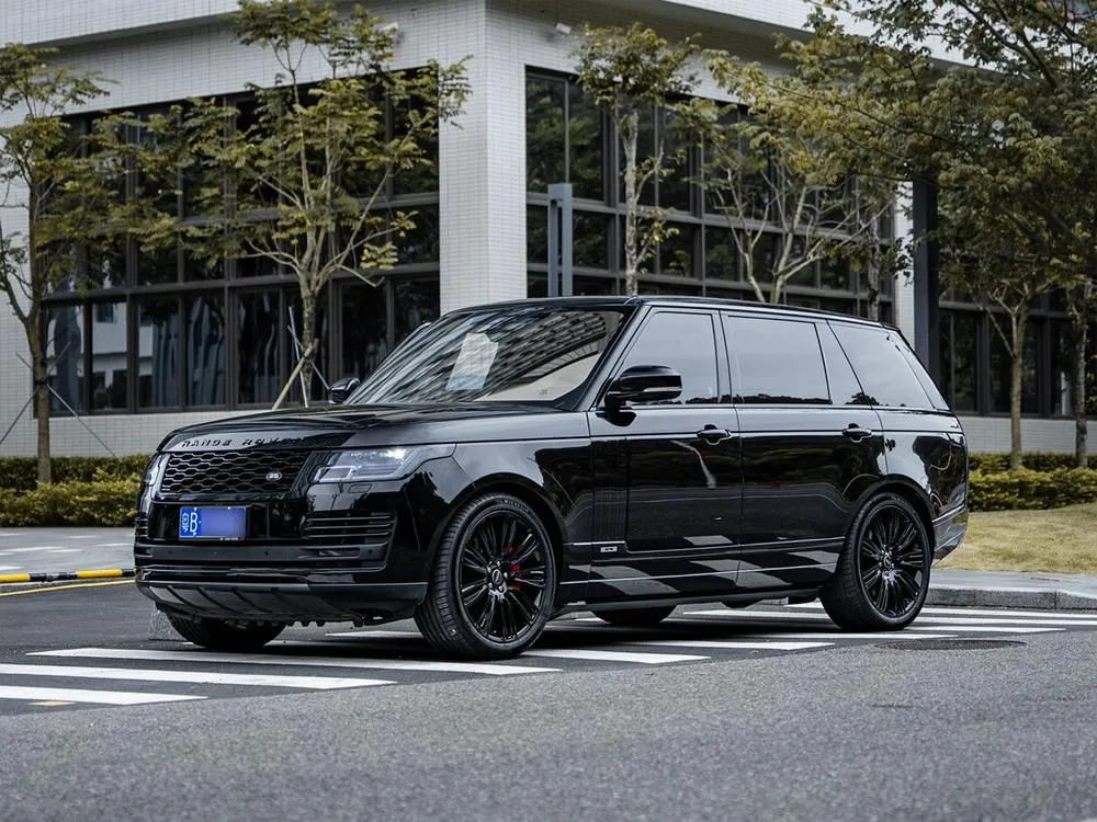 Land Rover Range Rover 3.0 L6 Supreme Extended Edition, 2020 — фото 1
