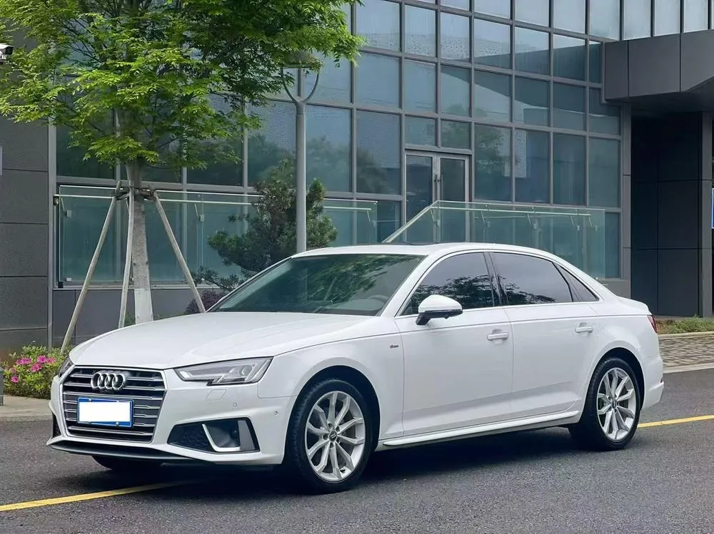 Audi A4L 40 TFSI Fashion Version CN6, 2019 — фото 1