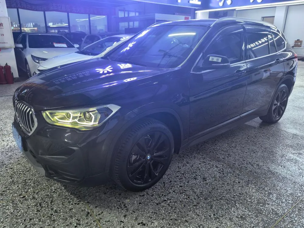 BMW X1 sDrive20Li Fashion Version, 2020 — фото 1
