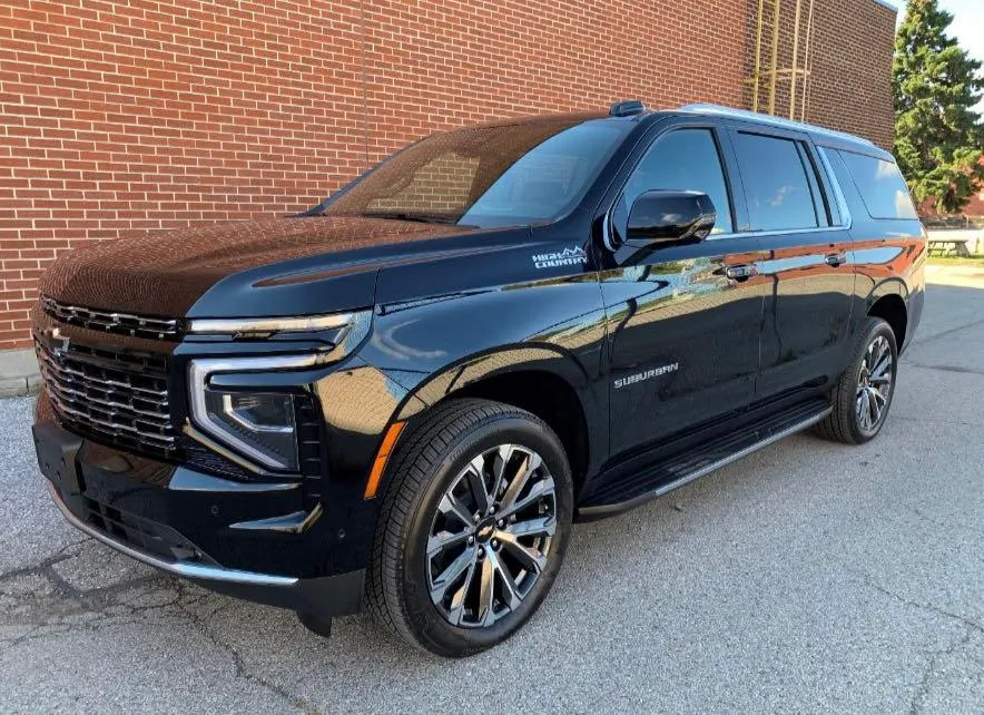 Chevrolet Suburban, 2025