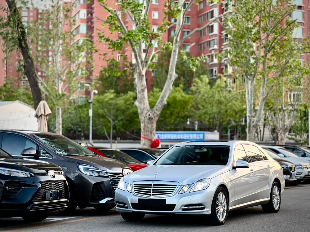 Mercedes-Benz E-Class, 2011