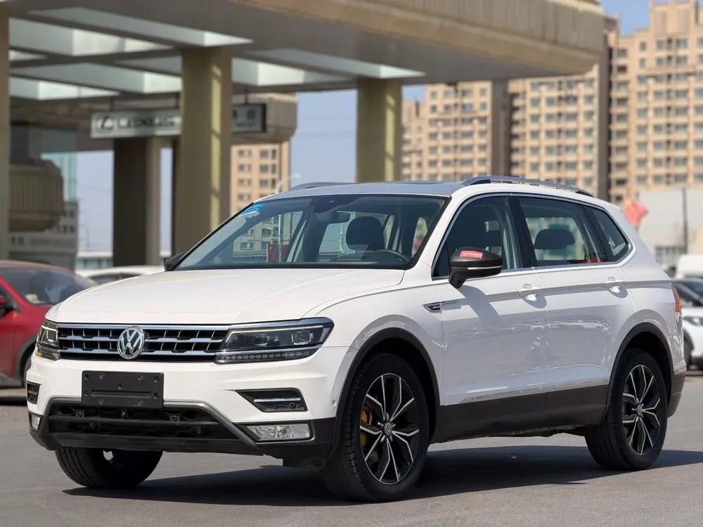 Volkswagen Tiguan L 380TSI Auto 4WD Ultimate Flagship Edition, 2017 — фото 1