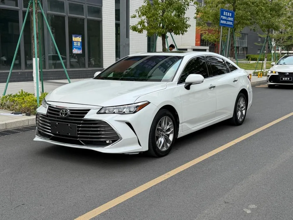 Toyota Avalon, 2019