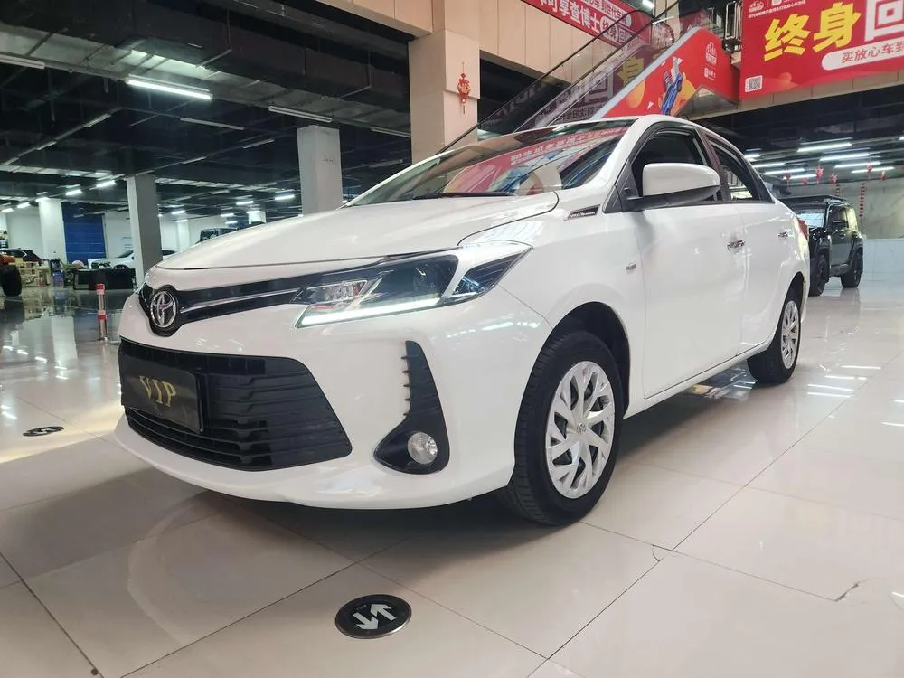 Toyota Vios 1.5L CVT 20 Anniversary Edition, 2022 — фото 1