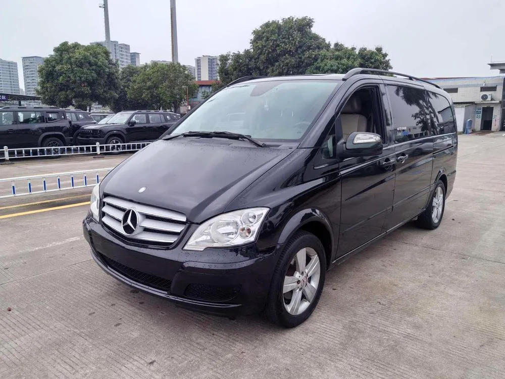 Mercedes-Benz Viano 3.0L Navigator Edition, 2013 — фото 1