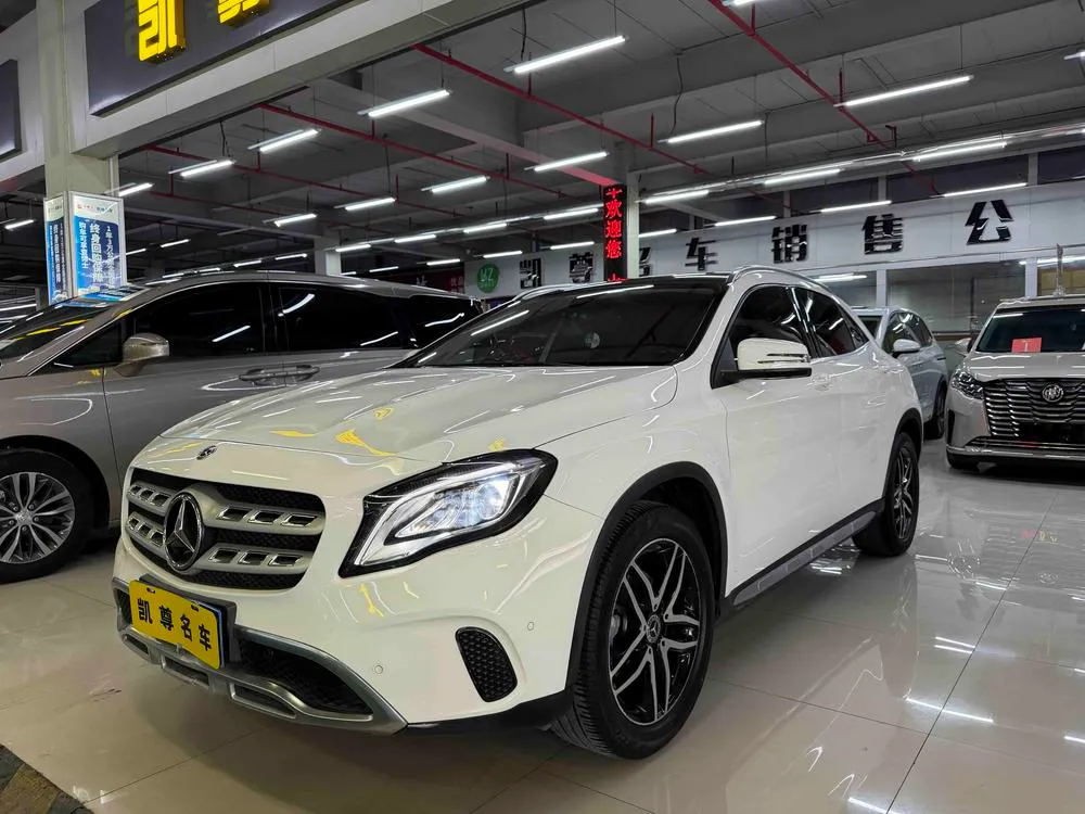Mercedes-Benz GLA GLA 200 Fashion Version, 2017 — фото 1