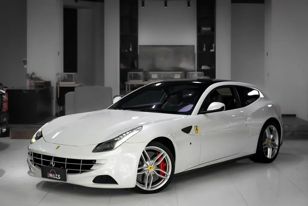 Ferrari FF 6.3L V12, 2012 — фото 1