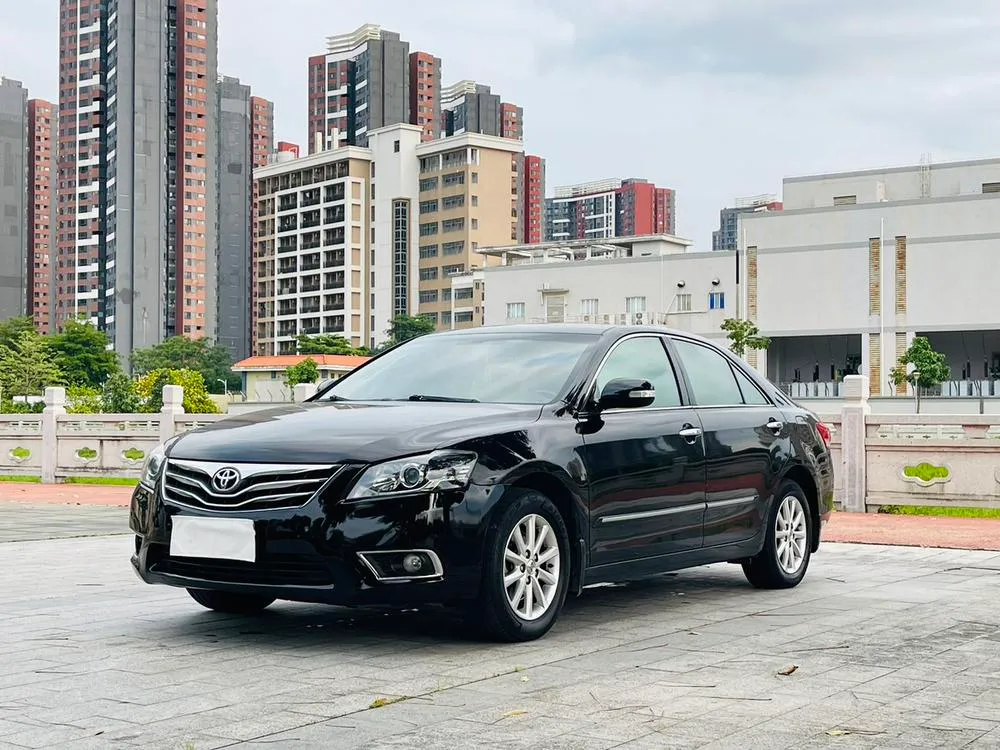 Toyota Camry 200G Classic Luxury Edition, 2013 — фото 1