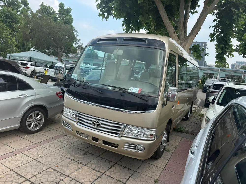 Toyota Coaster 4.0L бензин Люкс 20 мест 6GR, 2013 — фото 1